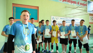 Шығыс техникалық-гуманитарлық колледжінің волейбол командасы